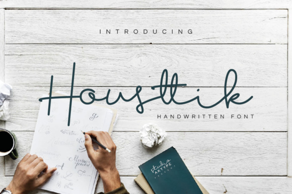 Housttik: An Elegant Script Font for Handmade Labels, Printables, and Products
